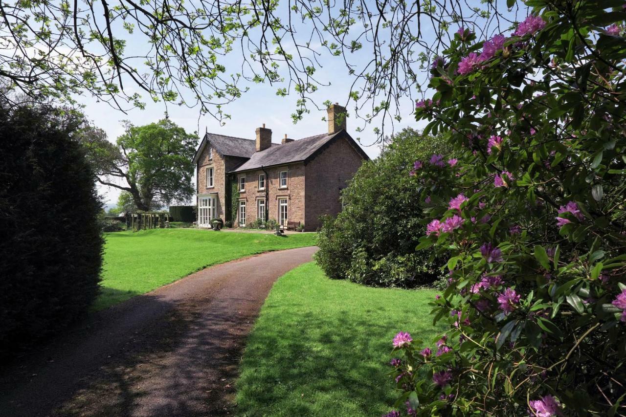 Glasbury The Grange Bed & Breakfast エクステリア 写真
